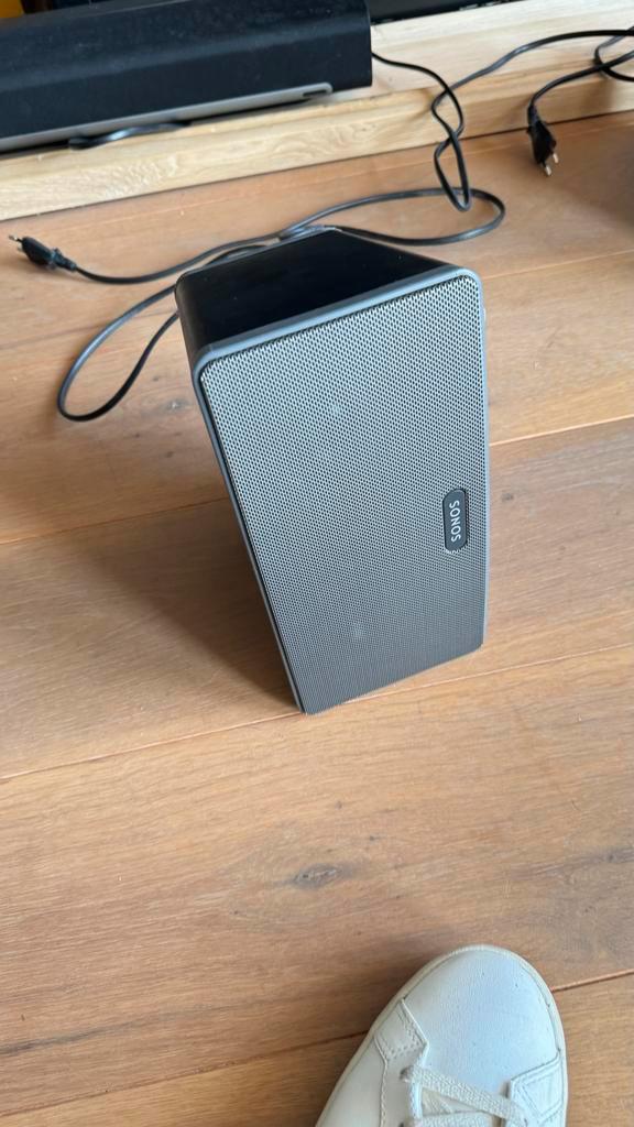 Sonos Play:3 Draadloze Speaker - Perfect voor Muziekliefhebb, Audio, Tv en Foto, Luidsprekers, Gebruikt, Front, Rear of Stereo speakers