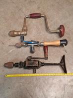 3 hand draai boormachines., Antiek en Kunst, Antiek | Gereedschap en Instrumenten, Ophalen of Verzenden