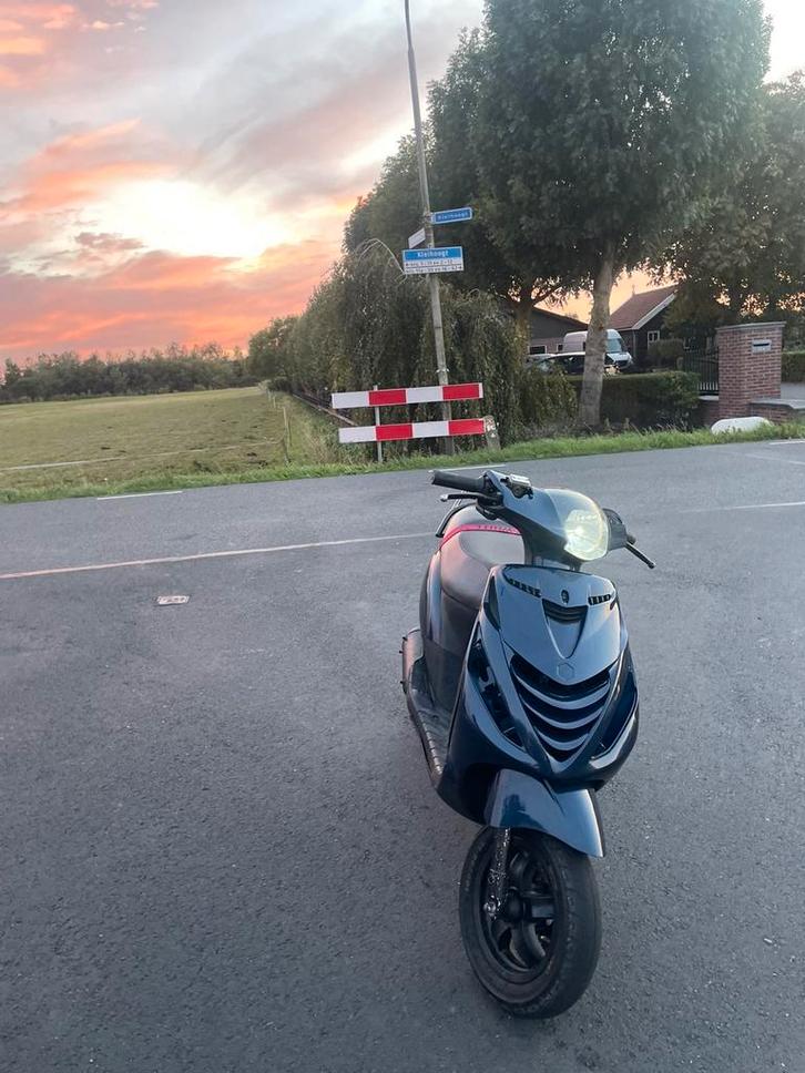 Piaggio Zip 125cc 2 takt AC – Duits 2005 🇩🇪  (A1-ready), Motoren, Tuning en Styling, Ophalen of Verzenden