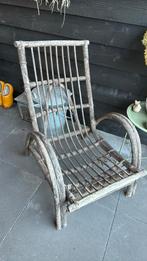 Vintage Rotan luie stoel, Tuin en Terras, Tuinstoelen, Ophalen of Verzenden, Gebruikt, Rotan