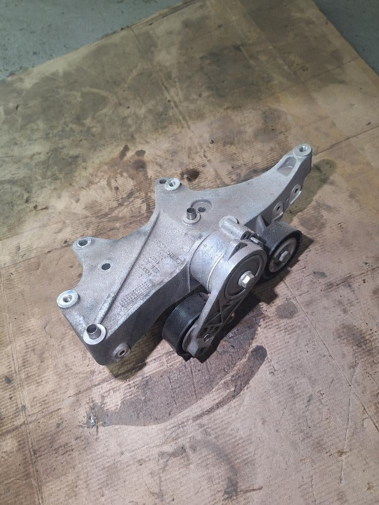 Fiat Panda 0.9 twinair Dynamosteun (312A5000), Auto-onderdelen, Ophalen of Verzenden, Gebruikt, Fiat