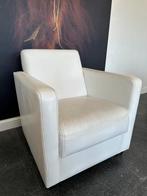 Fauteuil (stoel) wit skai leer, Ophalen, Gebruikt, 50 tot 75 cm, Leer