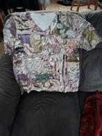 2 Damesvesten , 1 Damestrui en 1 Dames t-shirt, Ophalen, Zo goed als nieuw, Maat 46/48 (XL) of groter
