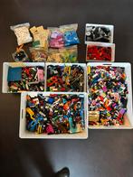 Lego - ongeveer 23 kg - allerlei blokjes en elementen