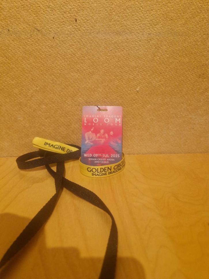 Imagine dragons Fans Pass + golden circle bracelet, Tickets en Kaartjes, Concerten | Pop, Eén persoon, December