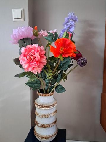 Boeket kunststof bloemen | kunstbloemen  beschikbaar voor biedingen