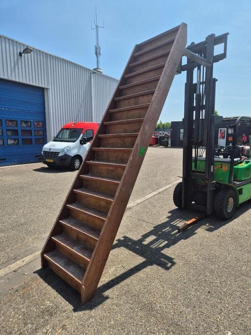 Trap hardhout steektrap molenaarstrap verd.h. 330cm ( 701 ), Doe-het-zelf en Verbouw, Ladders en Trappen, Gebruikt, Trap, 2 tot 4 meter