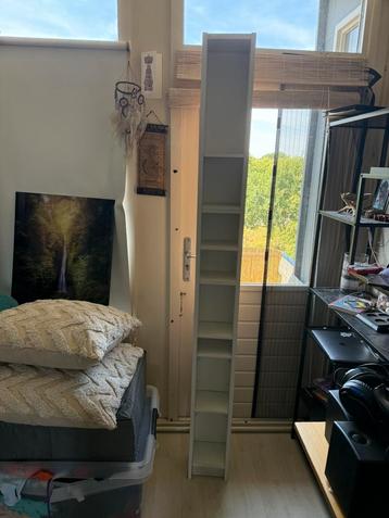 Smalle lange witte kast ikea