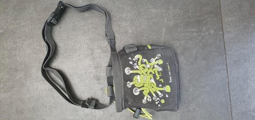 Pofzak chalk barrier grijs met groen, Sport en Fitness, Klimsport, Gebruikt, Klimsport-accessoire, Ophalen of Verzenden