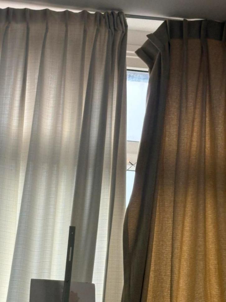 Gordijnen - Beige/Wit, Huis en Inrichting, Stoffering | Gordijnen en Lamellen, Zo goed als nieuw, 200 cm of meer, 150 tot 200 cm