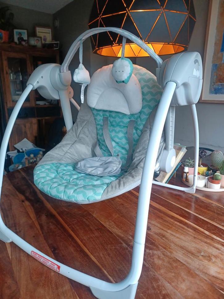 Nieuwe elektrische babyschommel, Kinderen en Baby's, Overige Kinderen en Baby's, Zo goed als nieuw, Ophalen of Verzenden