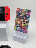NINTENDO SWITCH NIEUW MODEL 2023 V2 MARIO KART+STUURTJES, Spelcomputers en Games, Met 2 controllers, Ophalen of Verzenden, Zo goed als nieuw