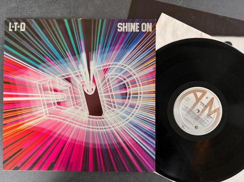 LTD - Shine on ( LP; NMINT ), Cd's en Dvd's, Vinyl | R&B en Soul, Zo goed als nieuw, Soul of Nu Soul, 1960 tot 1980, 12 inch, Ophalen of Verzenden