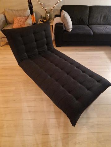 Chaise longue, slaapbank beschikbaar voor biedingen