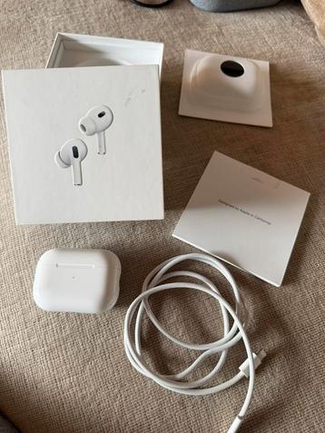 Apple Airpods Pro { 2nd Generation } beschikbaar voor biedingen