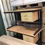 Bureau, Ophalen, Zo goed als nieuw