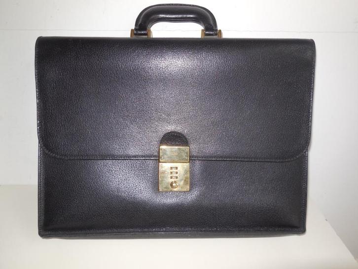 Zwarte leren Gucci business bag/akte tas heren/dames hendel, Sieraden, Tassen en Uiterlijk, Koffers, Gebruikt, Leer, Minder dan 50 cm