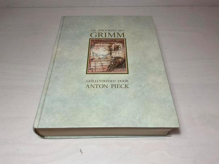 Grimm volledige uitgave, Boeken, Sprookjes en Fabels, Gelezen, Ophalen of Verzenden