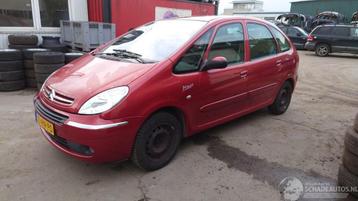 Citroën Xsara-picasso 2005 1.8 16v 6FZ Rood EKQD onderdelen beschikbaar voor biedingen
