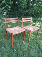 2 Vintage design stoelen Møller model 401 midcentury, Ophalen of Verzenden, Gebruikt