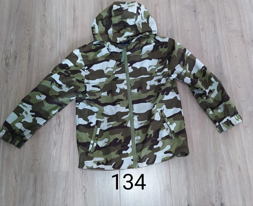 Jassen en bomber jacket 135/140/146, Ophalen, Zo goed als nieuw, Meisje, Jas