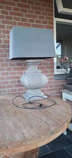 Betonlook grote lampenvoet + gratis kap, Huis en Inrichting, Lampen | Tafellampen, Ophalen, Zo goed als nieuw, Minder dan 50 cm