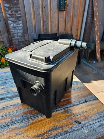 Hozelock cyprio 10.000 l met filtermatten en biomedia beschikbaar voor biedingen