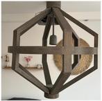 Mooie hanglamp van hout., Tuin en Terras, Tuinwanddecoratie, Ophalen of Verzenden, Zo goed als nieuw