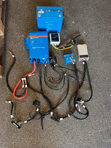 Victron Energy omvormer set 12v 1600w beschikbaar voor biedingen