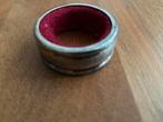 Zilver wijnring met rode voering, Ophalen of Verzenden, Gebruikt, Overige gebieden, Overige typen