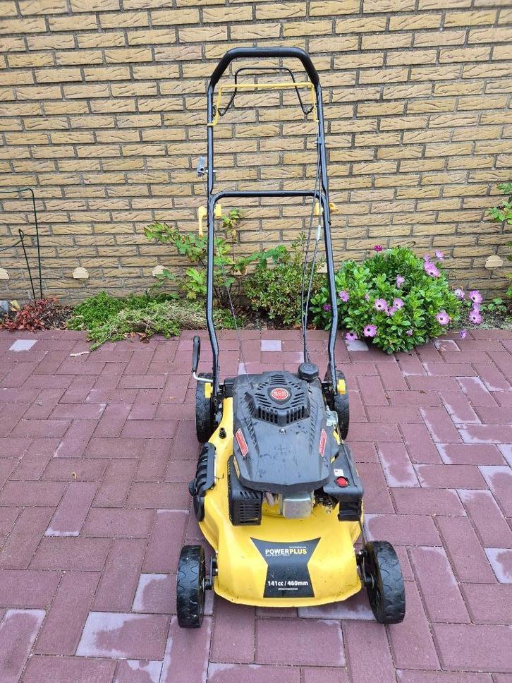 Motor maaier, Tuin en Terras, Grasmaaiers, Gebruikt, Benzine-grasmaaier, 40 t/m 49 cm, Cirkelmaaier, Mulchfunctie, Opvangzak, Ophalen