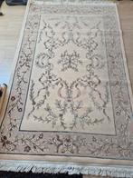 Perzisch tapijt handgeknoopt 150x230, Huis en Inrichting, Ophalen, Zo goed als nieuw, Rechthoekig