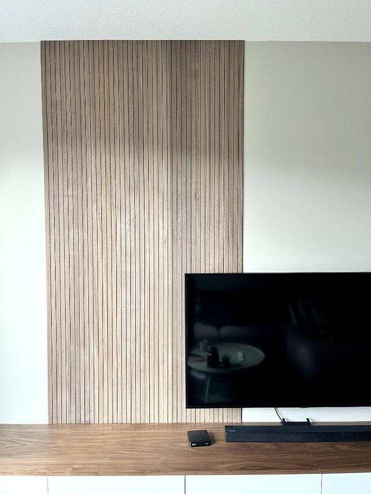 2x Lattenwand Walnoot Silentlines flexibel 260x52,5 cm, Doe-het-zelf en Verbouw, Platen en Panelen, Nieuw, Hout, Minder dan 20 mm