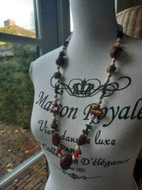 Mooie Natuurlijke Specerijen Nootmuskaat Ketting, Sieraden, Tassen en Uiterlijk, Kettingen, Gebruikt, Overige materialen, Verstelbaar