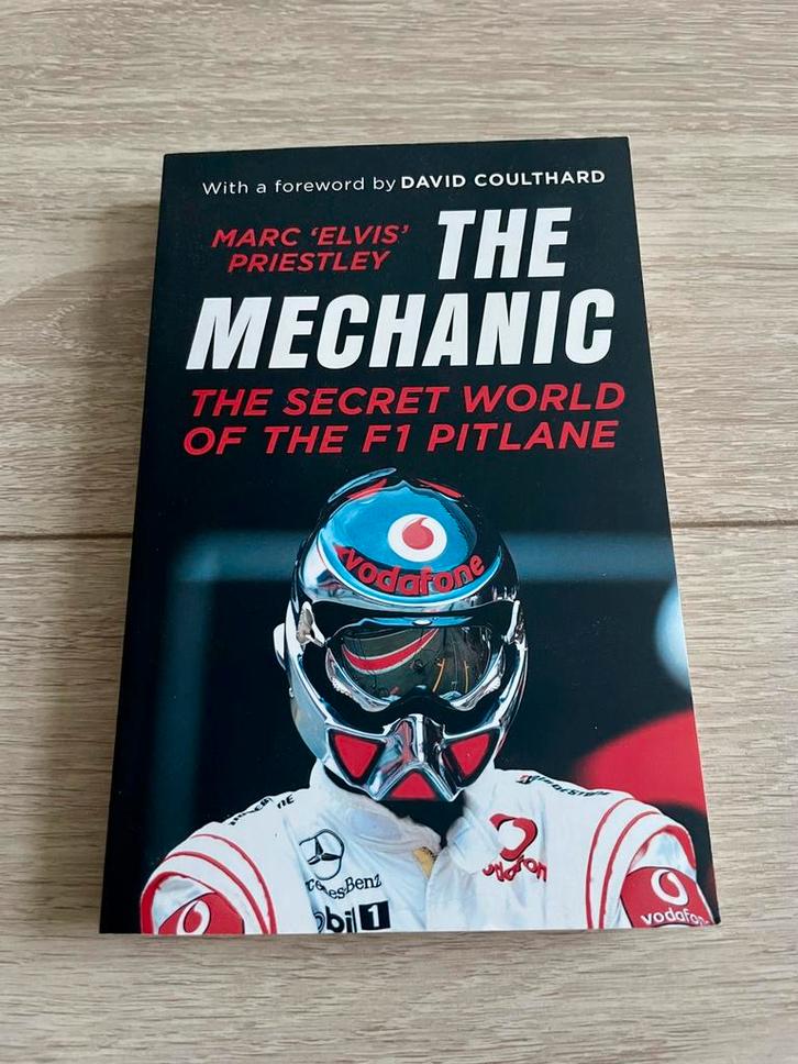 The Mechanic the secret world of the F1 Formula 1 Pitlane, Boeken, Sportboeken, Zo goed als nieuw, Overige sporten, Ophalen