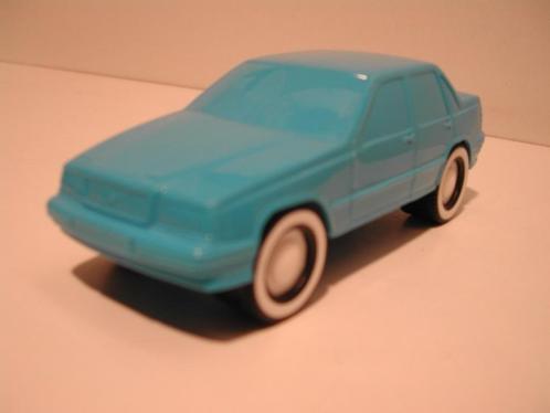 Volvo 850 zacht plastic. Combiplay. Alskog. Design 1:32 nw ., Hobby en Vrije tijd, Modelauto's | 1:32, Nieuw, Auto, Overige merken