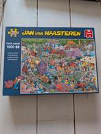 Jan van Haasteren puzzel 1000 stukjes - De Bloemencorso, Ophalen of Verzenden, 500 t/m 1500 stukjes, Zo goed als nieuw, Legpuzzel
