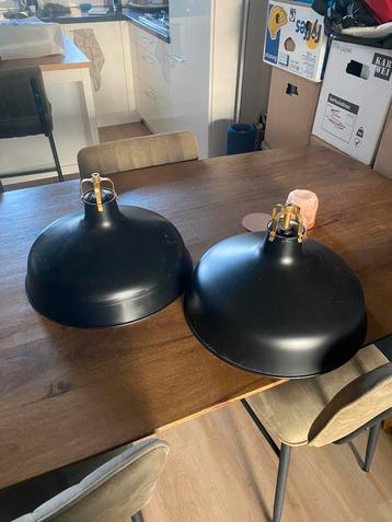2 Industriële Lampenkappen Zwart/Wit - 35cm beschikbaar voor biedingen