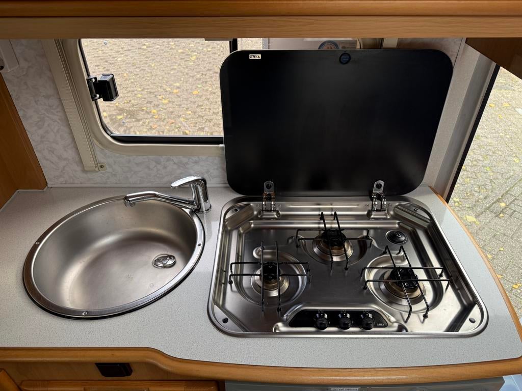 Caravans And Camping Mclouis