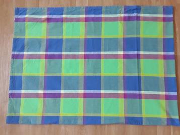 Tafellaken 210 x 155 in vrolijke kleuren beschikbaar voor biedingen