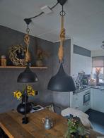 Leuke hanglampen voor boven eethoek, Huis en Inrichting, Lampen | Tafellampen, Ophalen of Verzenden, Zo goed als nieuw, Minder dan 50 cm