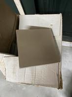 Gratis op te halen 3,5 doos cementtegels in kleur taupe, Doe-het-zelf en Verbouw, Tegels, Ophalen, Overige materialen, Wandtegels