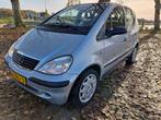 Mercedes-Benz A-Klasse 1.6 A160 zeer mooi., Auto's, Voorwielaandrijving, Stof, 4 cilinders, 400 kg