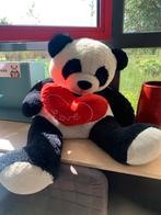 Grote pandabeer met hart, Ophalen of Verzenden, Zo goed als nieuw, Overige typen