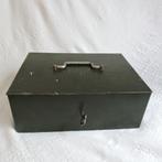 Stoere oude zware geldkist met sleutel groen kluis 30 cm, Ophalen of Verzenden, Zo goed als nieuw, Metaal of Blik, Overige thema's
