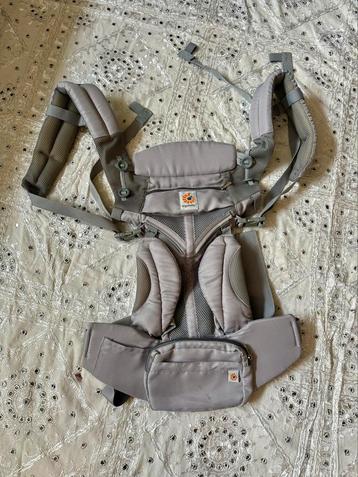 Ergobaby draagzak licht grijs omni 360 cool air beschikbaar voor biedingen