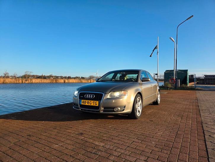 Audi A4 3.2 FSI V6 188KW Quattro AUT 2005 Beige, Auto's, Audi, Particulier, A4, ABS, Airbags, Airconditioning, Alarm, Centrale vergrendeling