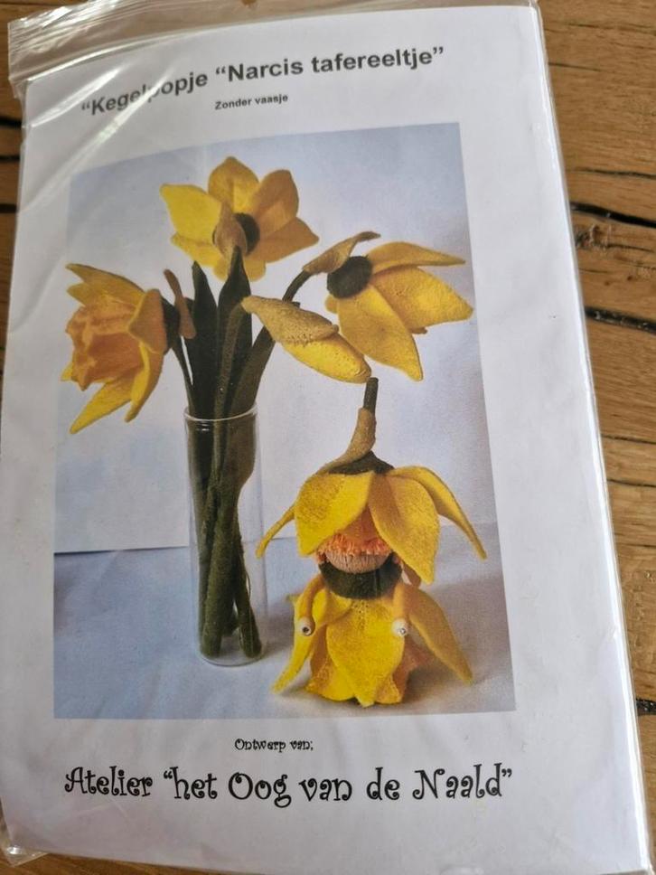 Viltpakket Kegelpopje Narcis -  Nieuw, Hobby en Vrije tijd, Vilt, Nieuw, Figuurtje(s), Ophalen of Verzenden
