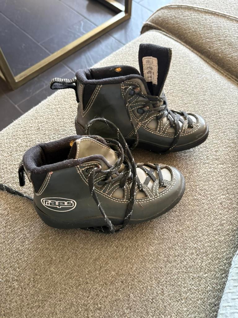 Schaats schoenen Raps, Sport en Fitness, Schaatsen, Ophalen, Zo goed als nieuw, Noren, Raps