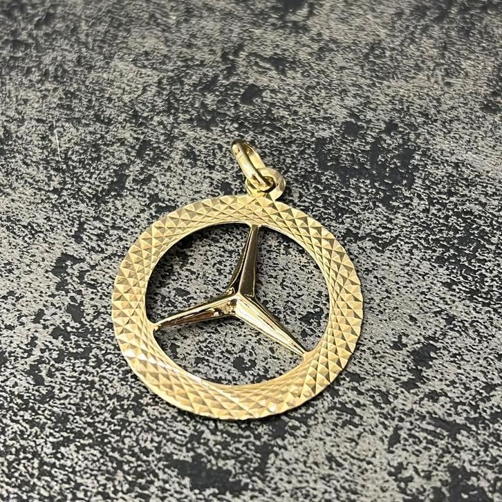 14 karaat gouden hanger mercedes hanger nieuw, Sieraden, Tassen en Uiterlijk, Kettinghangers, Ophalen of Verzenden
